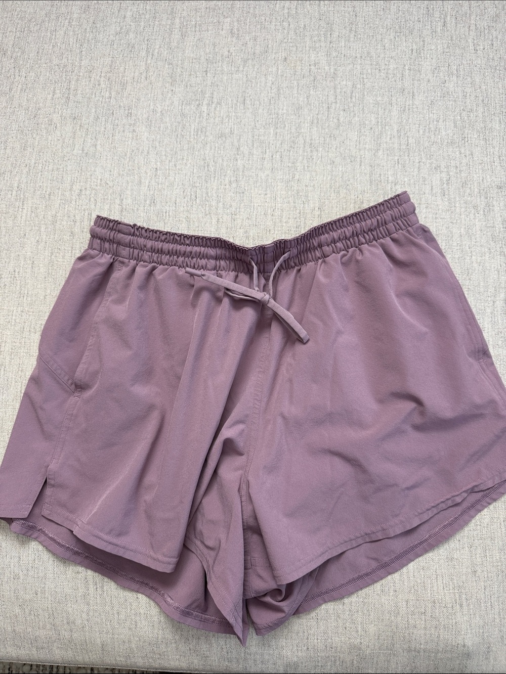 lululemon Lavender Lux Mauve Athletic Pace Breaker Drawstring Shorts Womens